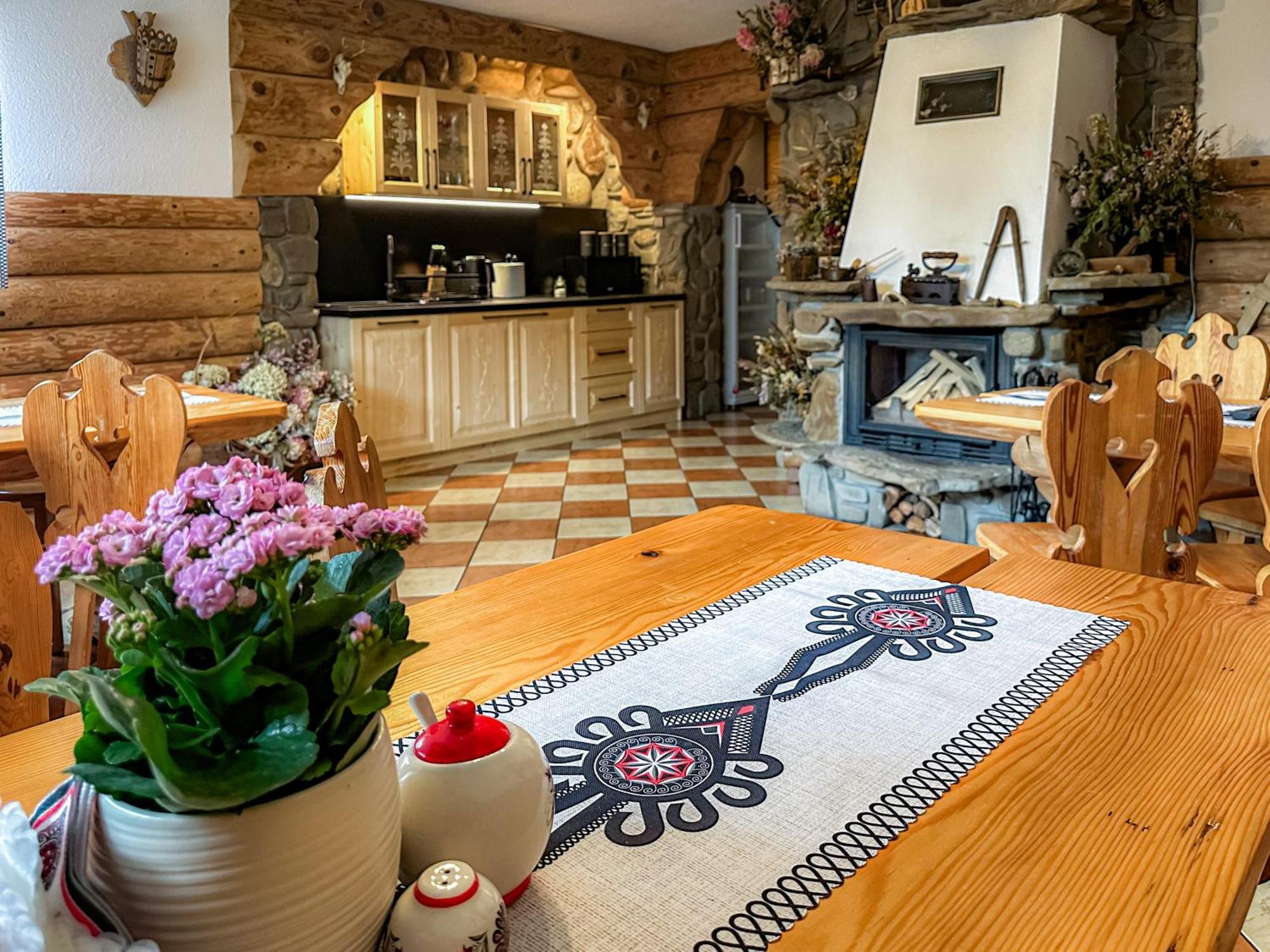 Noclegi U Masnych Witów エクステリア 写真